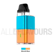 Vaper desechable Xros Cube Vaporesso color azul y naranja