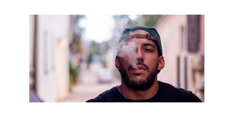 Dejar de fumar 2023 con vapeo. Una opción más saludable